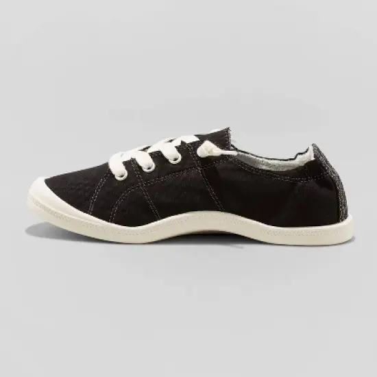 Mad Love Women's  Lennie Sneakers image {1}