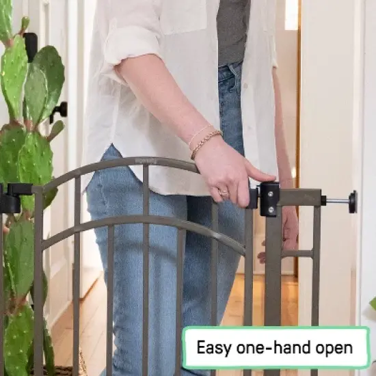 Summer by Ingenuity The Doorway Baby Gate - 48W Series - Bronze image {6}