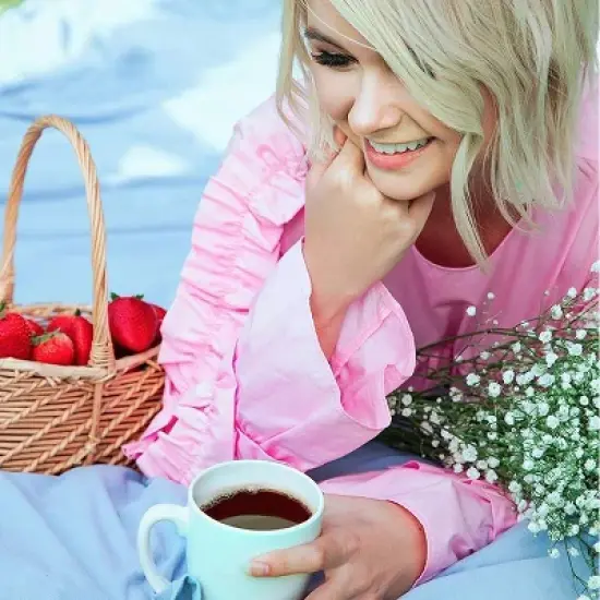 Authentic Donut Shop Blend Original Roast Coffee Pods, Medium Roast Coffee in Compostable Single Serve Cups, 20 Count image {4}