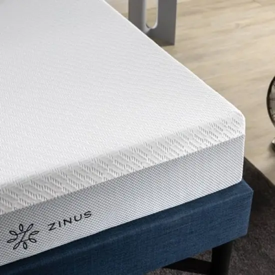 Zinus Ultra Cooling Gel 8" Memory Foam Mattress image {3}