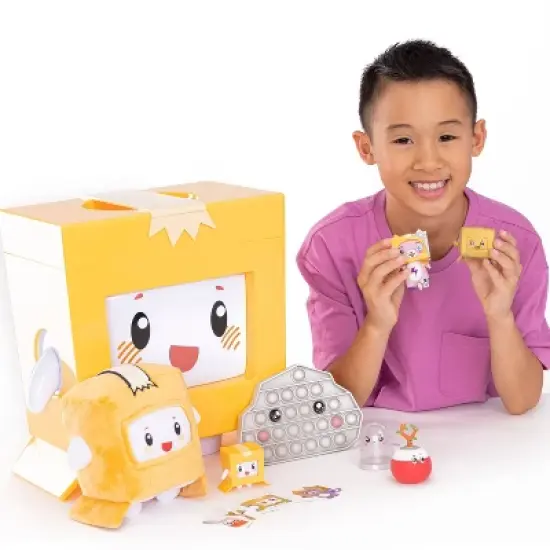 LankyBox Really Big Boxy Mystery Box image {4}