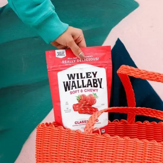 Wiley Wallaby Classic Red Licorice - 10oz image {5}