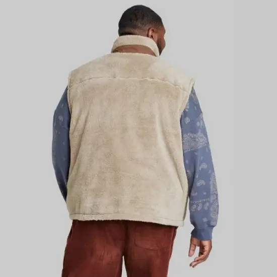 Men's Casual Fit Fleece Vest - Original Use&trade; image {2}