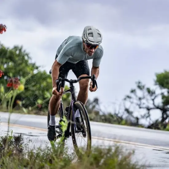 Garmin Edge 840 / Edge 840 Solar Touchscreen GPS Bike Computer image {4}