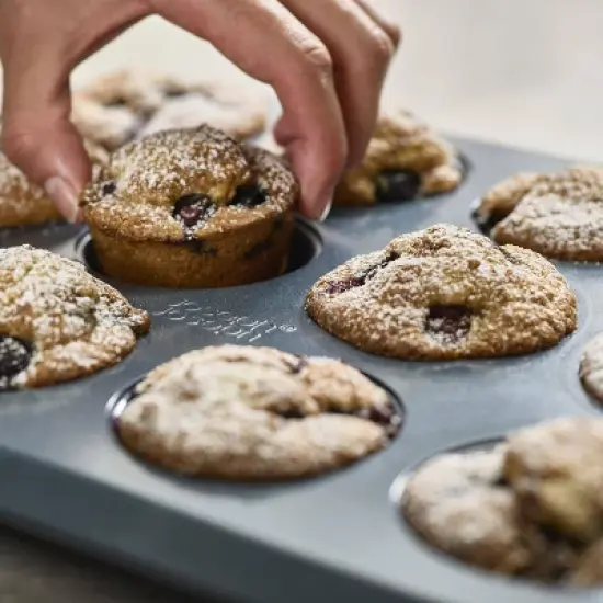 Joseph Joseph Nest Bake 12c Nonstick Muffin Tin with Easy Pull Handle image {4}