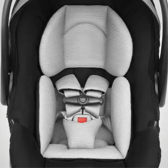Chicco keyFit 30 Zip Infant Car Seat - Black image {3}