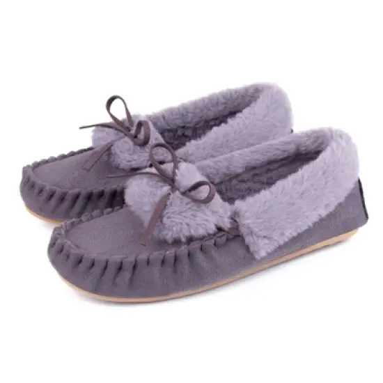 RockDove Women's Naomi Faux Fur Moccasin Slipper image {8}