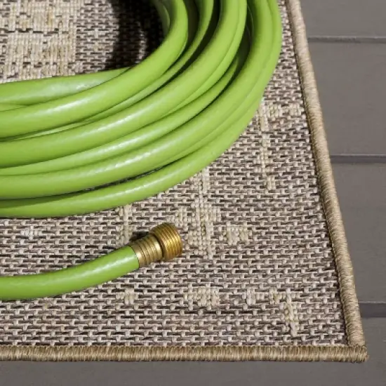 Sisal Performance SPF102 Power Loomed UV Resistant,Stain Resistant, Non-Shedding Indoor/Outdoor Rugs - Safavieh image {3}