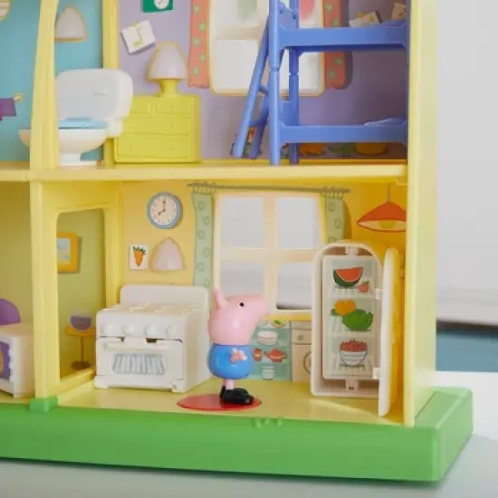 Peppa Pig Peppa's Playtime to Bedtime House Playset image {3}