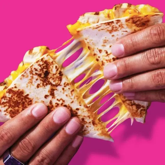 Taco Bell Chicken Quesadilla Kit - 17.3oz image {2}