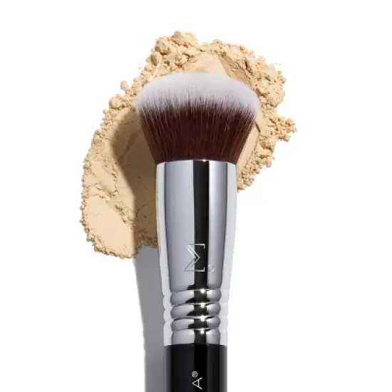 Sigma Beauty F82 Round Kabuki&trade; Brush image {2}