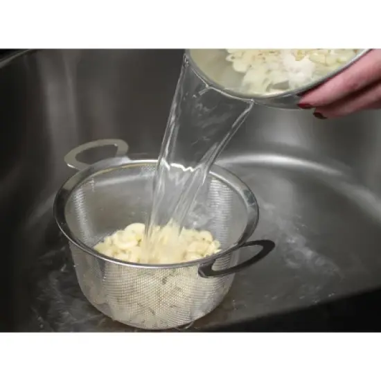 Rsvp Mesh Basket - Wide Rim - Large image {6}