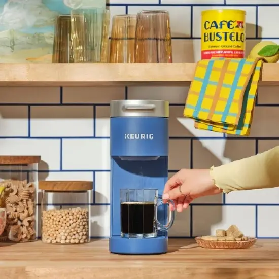 Cafe Bustelo Dark Roast Keurig K-Cup Coffee Pods - 22ct image {5}