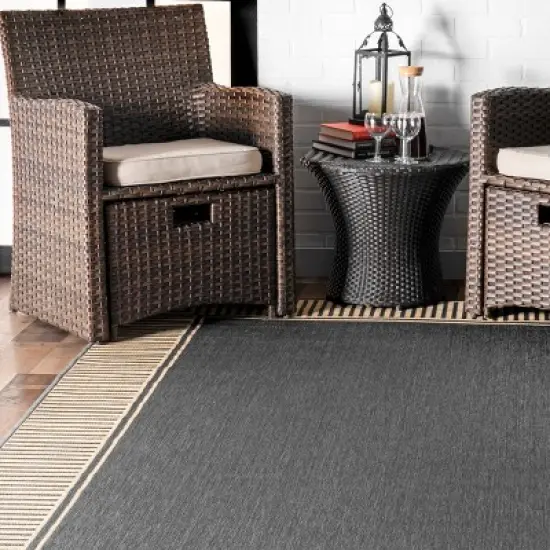 nuLOOM Asha Simple Border Indoor/Outdoor Area Rug image {8}