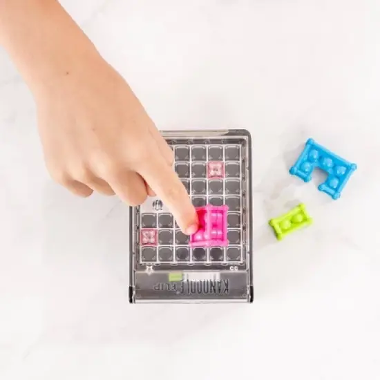 Educational Insights Kanoodle Flip Brainteaser Game - 5pc image {2}