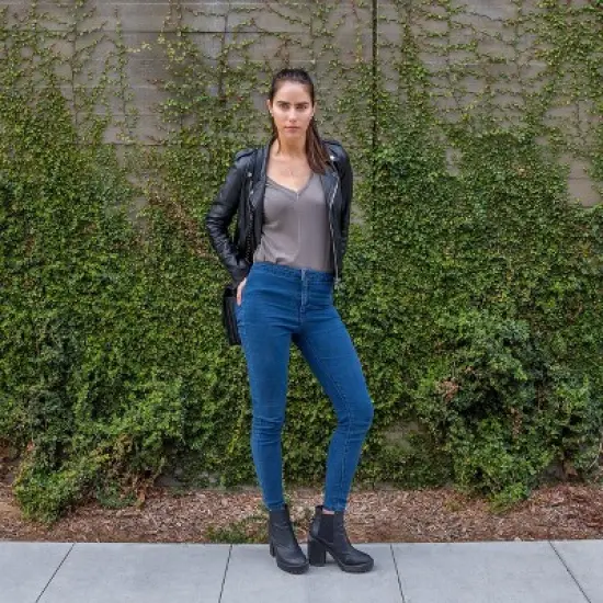 Benevolence LA Lariat Necklace for Women  image {4}