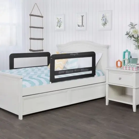 Dream On Me Lilibet Twin/Full/Queen Mesh Safety Bed rails image {5}