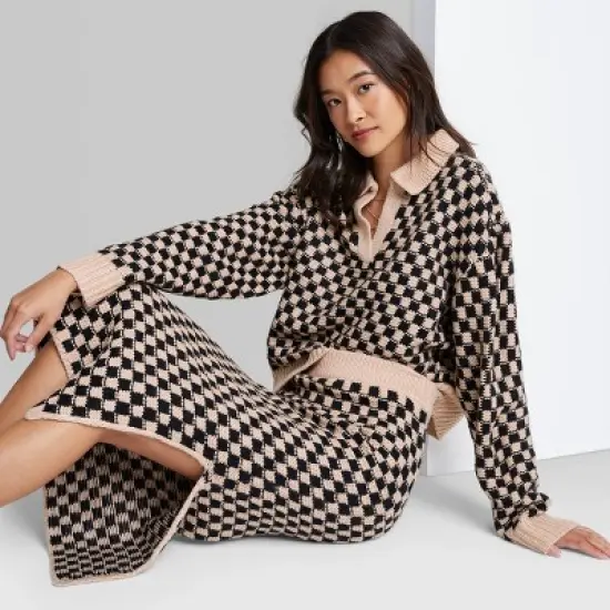 Women's Ascot + Hart Collared Checkered Long Sleeve Graphic T-Shirt image {3}