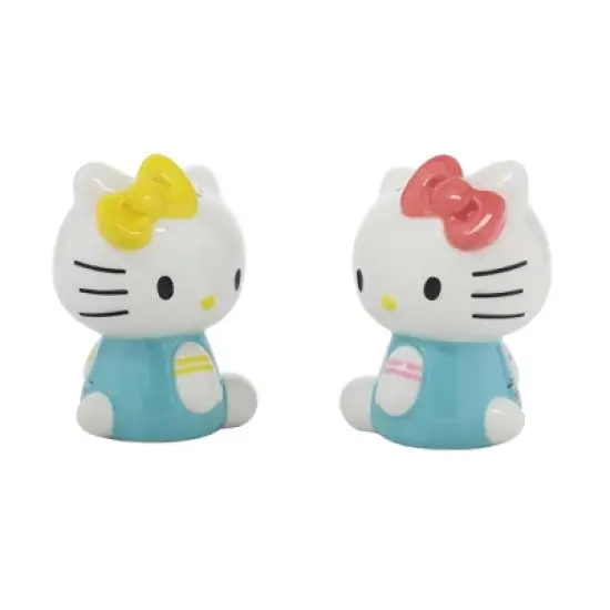 Hello Kitty Set of Ceramic Salt and Pepper Shakers image {4}