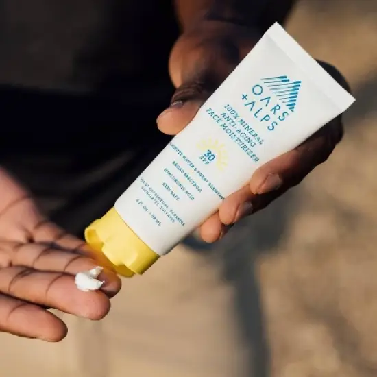 OARS + ALPS Mineral Sunscreen - SPF 30 - 2 fl oz image {2}