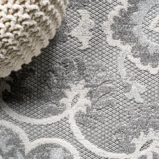 Gordes Paisley High-Low Indoor/Outdoor Area Rug - JONATHAN Y  image {2}