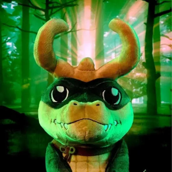 Bleacher Creatures Marvel Alligator Loki 8" Kuricha Sitting Plush image {5}