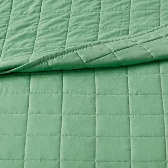 Microfiber Kids' Quilt Light Green - Pillowfort&trade; image {3}