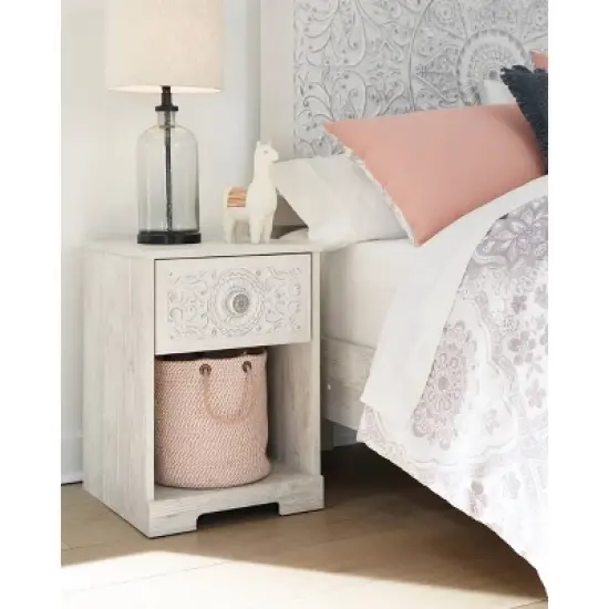 Paxberry Nightstand White - Signature Design by Ashley image {1}
