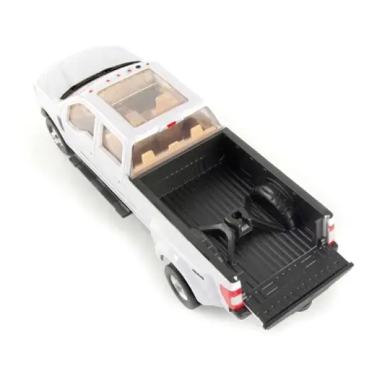 ERTL 1/32 Ford F-350 w/ Gooseneck Trailer, Round Bales, Animals & Accessories 47435 image {3}