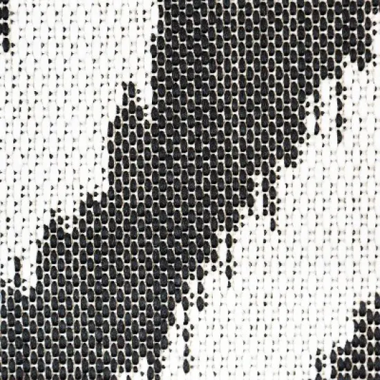 Diamond Ikat Outdoor Rug - Threshold image {2}