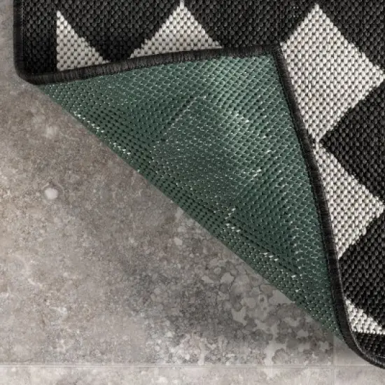 nuLOOM Valery Checkered Indoor/Outdoor Patio Area Rug image {6}