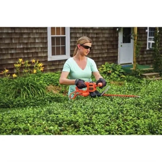 Black & Decker 16" SAWBLADE Electric Hedge Trimmer (Tool Only) image {4}