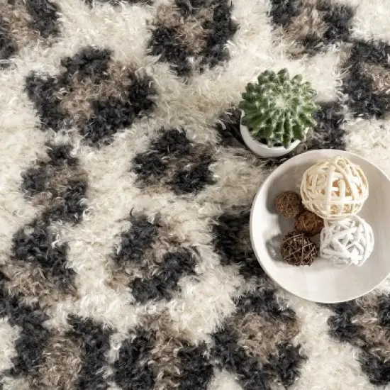 Kenina Leopard Shag Area Rug image {5}