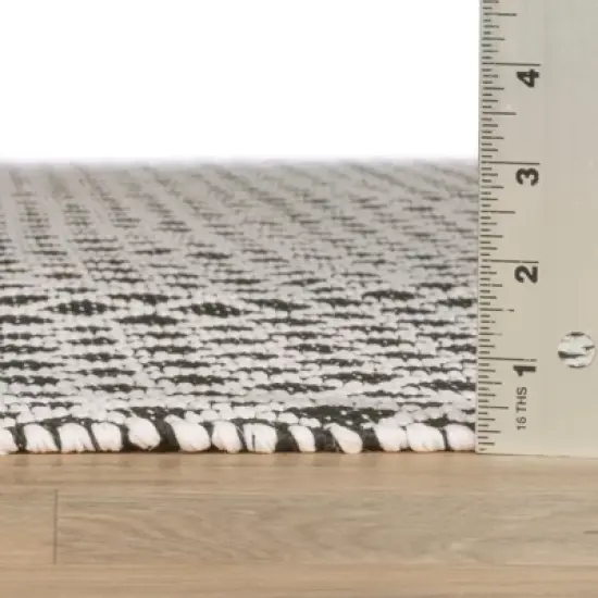 Home Conservatory Trellis Handwoven Indoor/Outdoor Area Rug image {2}