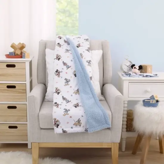 Disney Baby Mickey and Friends Baby Blanket image {4}