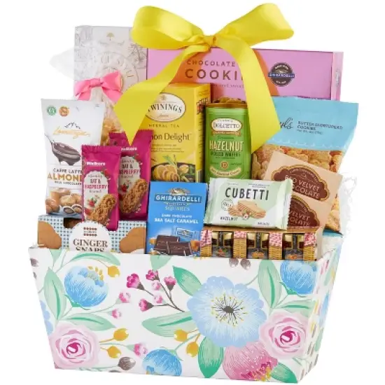 GreatFoods Sweets and Snacks Gift Basket image {5}