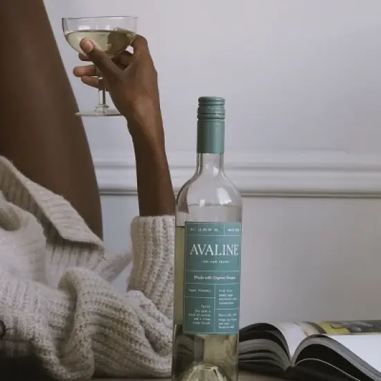 Avaline White Blend - 750ml Bottle image {3}