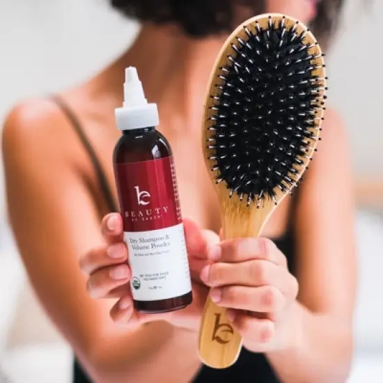 Beauty by Earth Organic Dry Shampoo - Dark image {6}