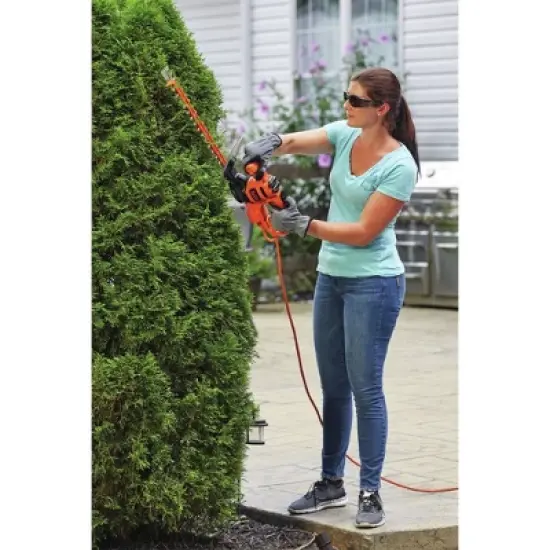 Black & Decker 16" SAWBLADE Electric Hedge Trimmer (Tool Only) image {5}