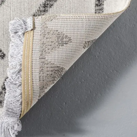 nuLOOM Outdoor Gretchen Patio Area Rug image {6}