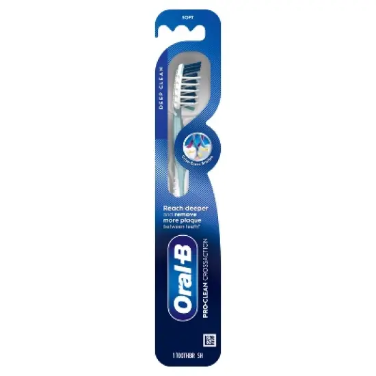 Oral-B Cross Action All In One Manual Toothbrush, Soft image {1}