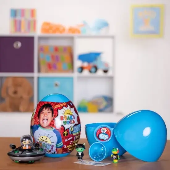 Ryan's World Mystery Microverse Mega Micro Egg (Target Exclusive) image {2}
