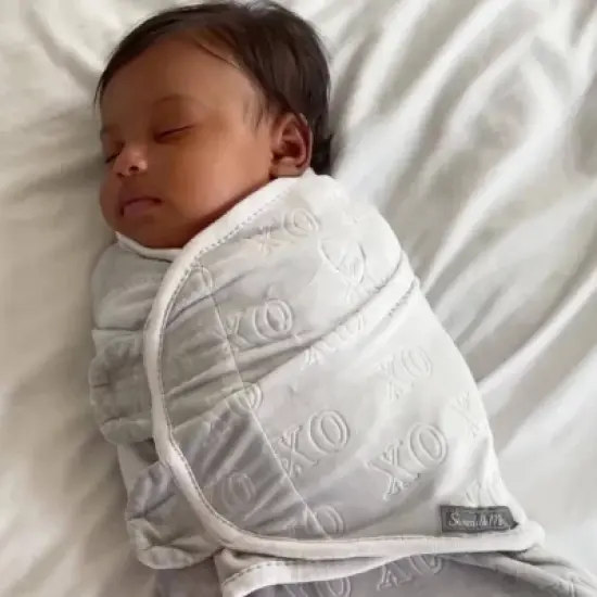 SwaddleMe by Ingenuity Original Swaddle in Velboa - Hugs & Kisses - S/M - 0-3 Months image {1}