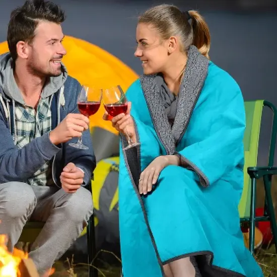 Tirrinia Waterproof Outdoor Blanket with Fleece Lining, Windproof Triple Layers Warm Comfy Foldable for Camping Stadium, Grass, Concerts, Car image {3}