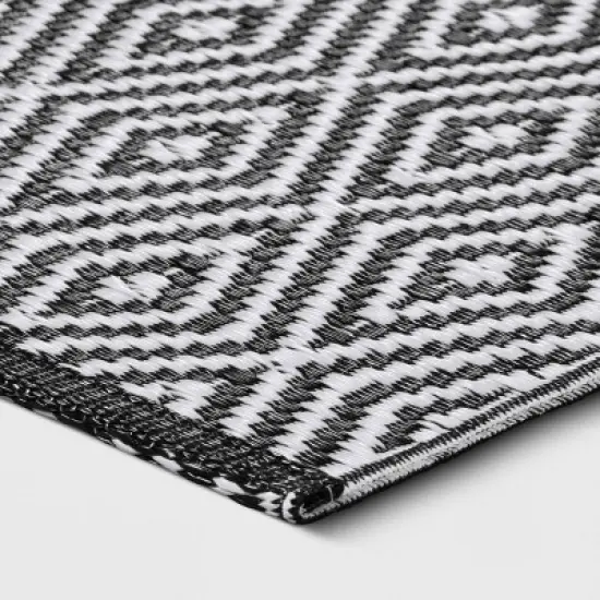 Diamond Check Indoor/Outdoor Rug - Room Essentials&trade; image {3}