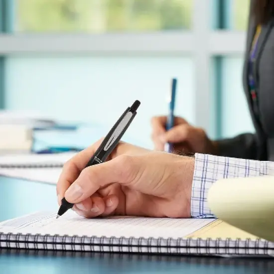 Pilot Dr. Grip FullBlack Advanced Ink Retractable Ball Point Pen Black Ink 1mm 36193 image {3}