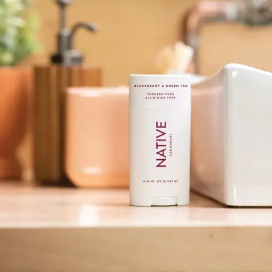 Native Blackberry & Green Tea for Women - 2.65oz image {3}