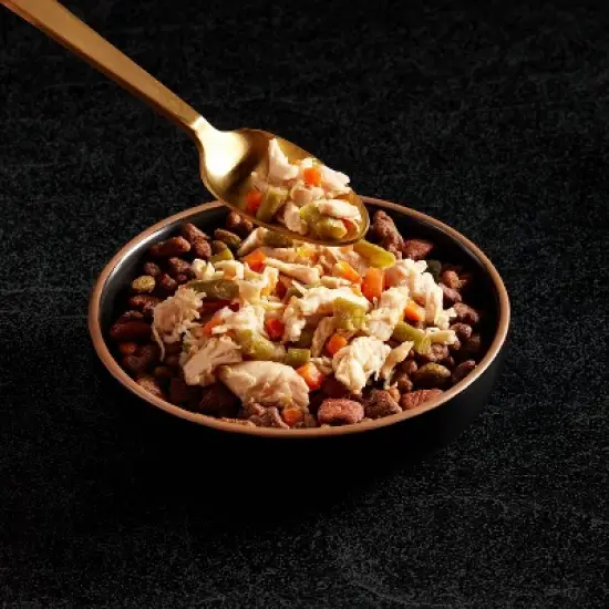 Cesar Simply Crafted Chicken, Carrots & Green Beans Adult Wet Dog Food Meal Topper -1.3oz image {5}