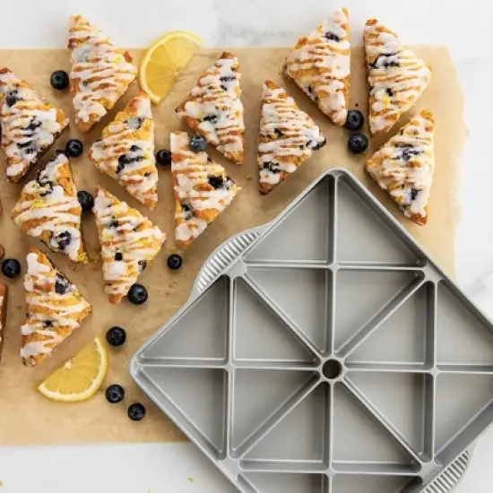 Nordic Ware Scottish Mini Scone Pan image {3}