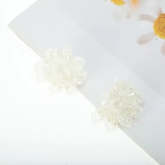 Unique Bargains Pearls Flowerss Shoelace Charms Beige 1 Pair image {4}